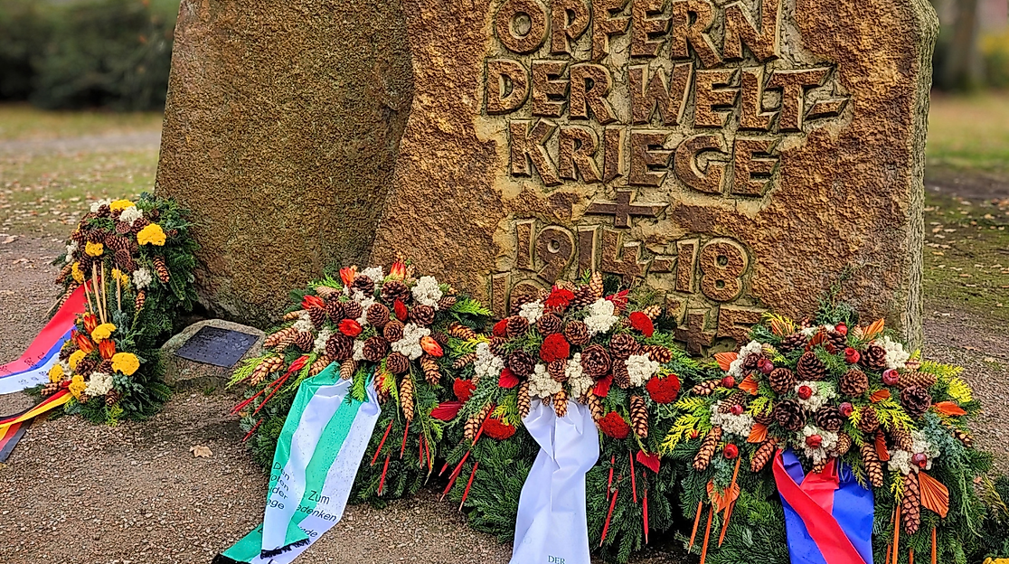 Zentrale Gedenkveranstaltung zum Volkstrauertag