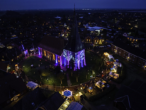 Weihnachtsmarkt bi de Kark