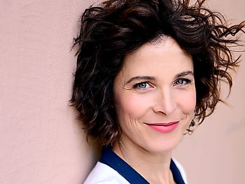 Presse_web_quer-1536x1024_JeanneDegraa