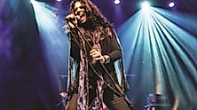 Sari Schoor - Unbreakable Tour