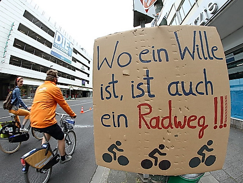 Verkehrspolitische Radtour – Umlaufsperren/Poller
