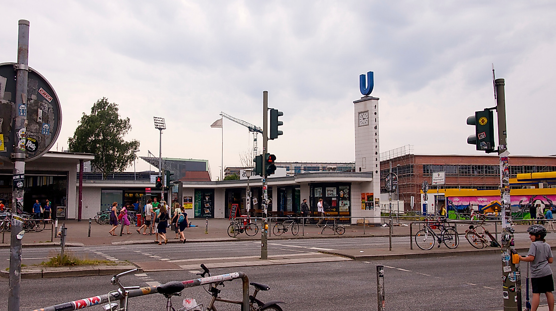 Treffpunkt: U-Bahnhof Feldstraße
