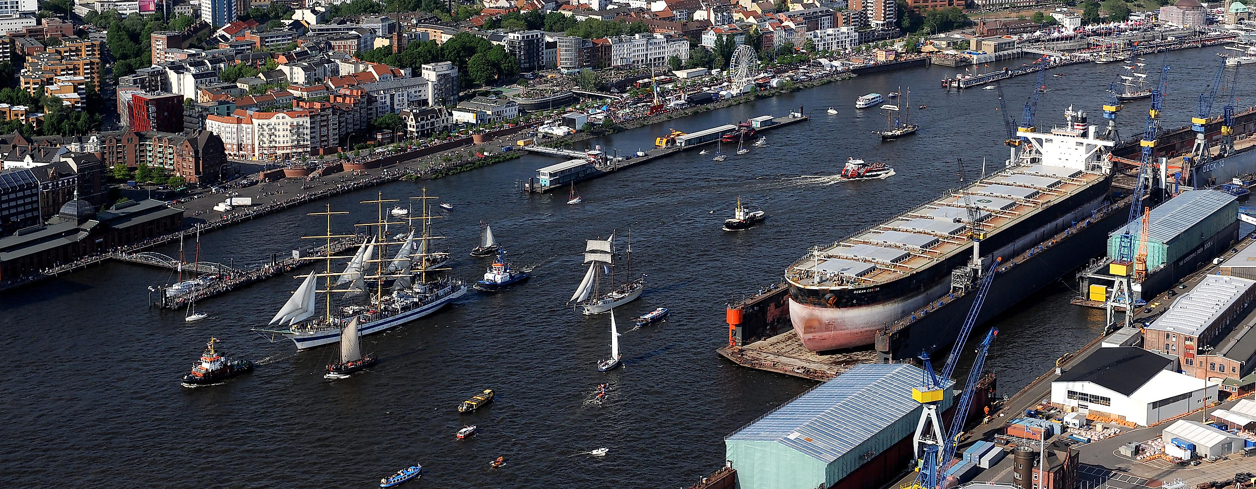 Große Auslaufparade
