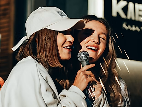 KARAOKE
