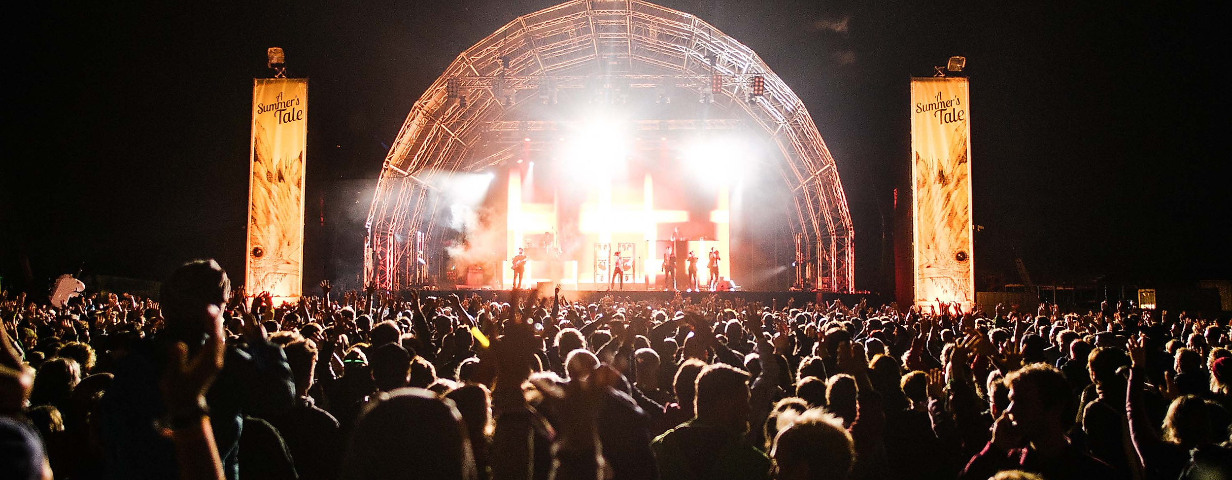 a-summers-tale_parov-stelar_c-2016-robin-schmiedebach