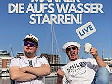 Männer, die aufs Wasser starren!