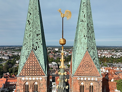 "Schritt für Schritt in die Höhe - der sanfte Turmaufstieg"