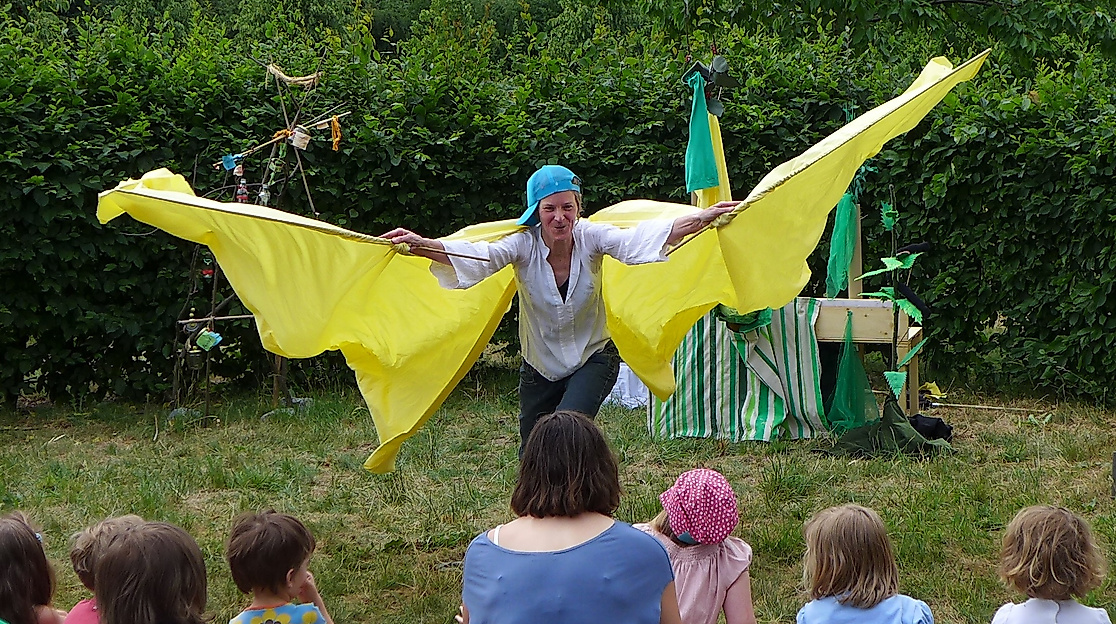 kindertheater-oh-du-schoener-schmetterling-mimekry