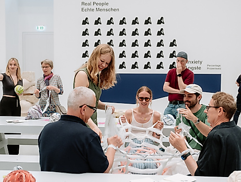 Offener Kunstworkshop: Social Knitting