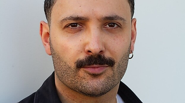 ZWISCHEN UNS LIEGT AUGUST – Lesung mit Fikri Anil Altintas