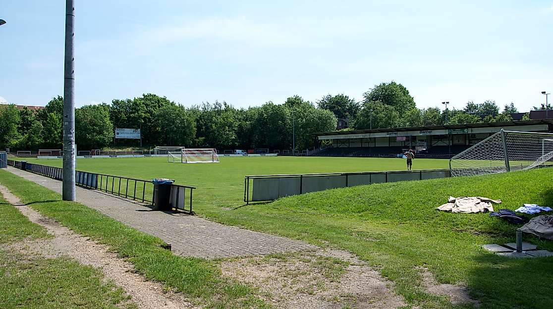 Adolf-Jäger-Kampfbahn