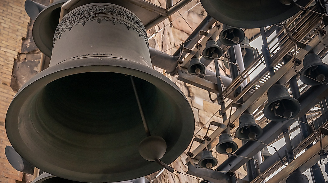 Turmglockenspiel am Mahnmal St. Nikolai