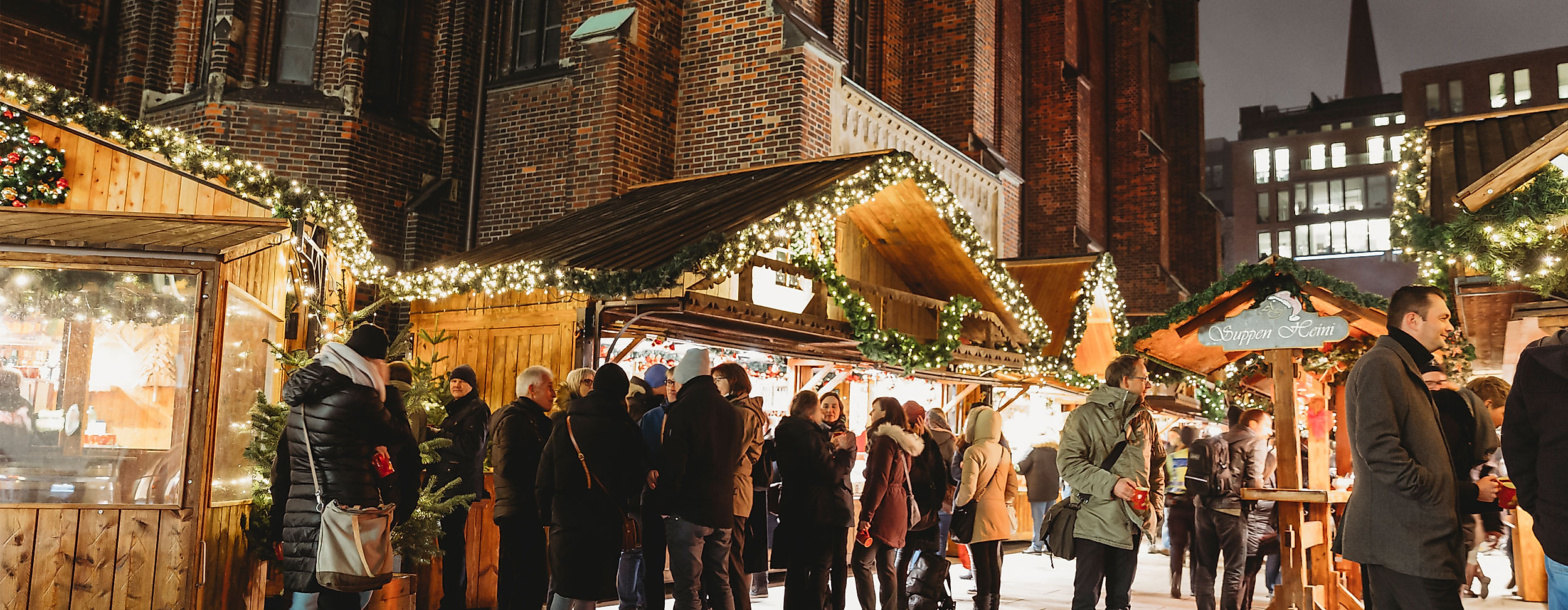 Weihnachtsmarkt an der St.Petri Kirche