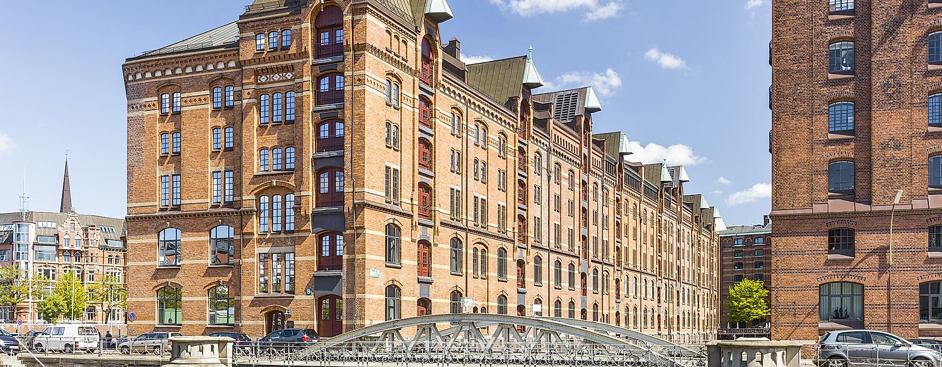 Block P mit Kannengießerortbrücke