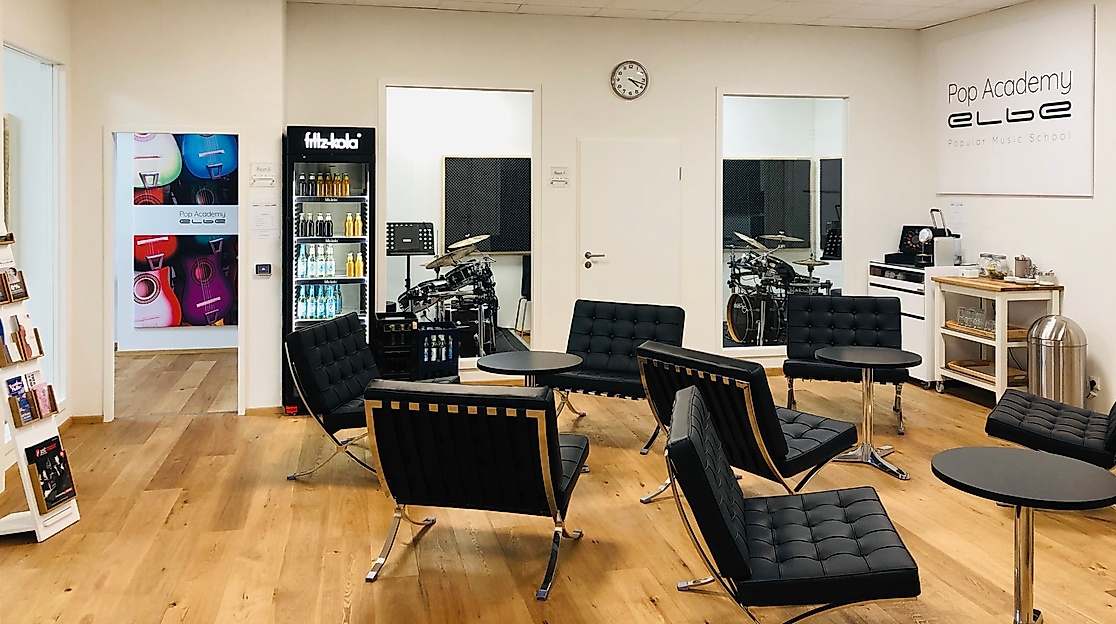 pop-academy-elbe_c-simone-de-nauw_8