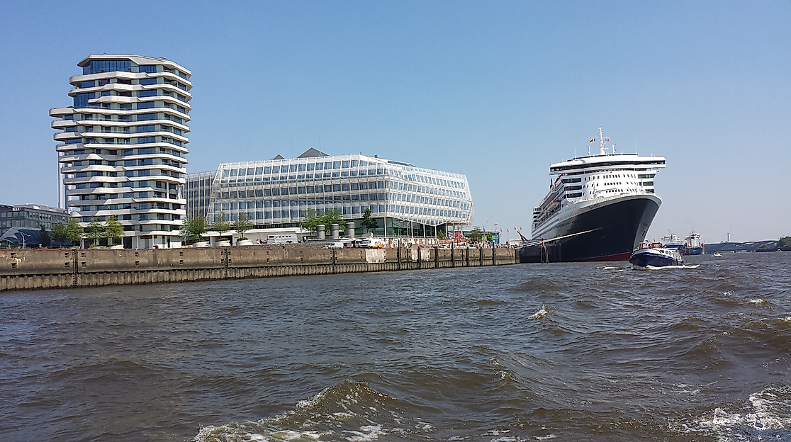 queen-mary-2_hafencity_c-frank-stuewe