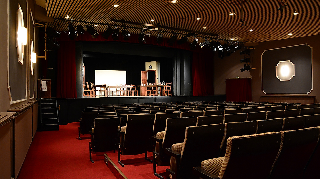 Theater-Bild-innen