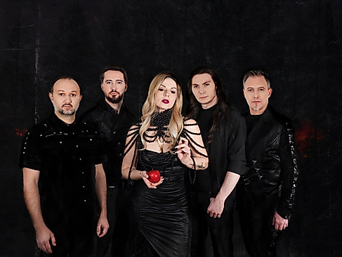 Snow_White_Blood_2026_Pic2_2000