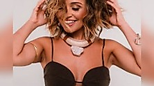 Fernanda Santana canta Divas do Brasil