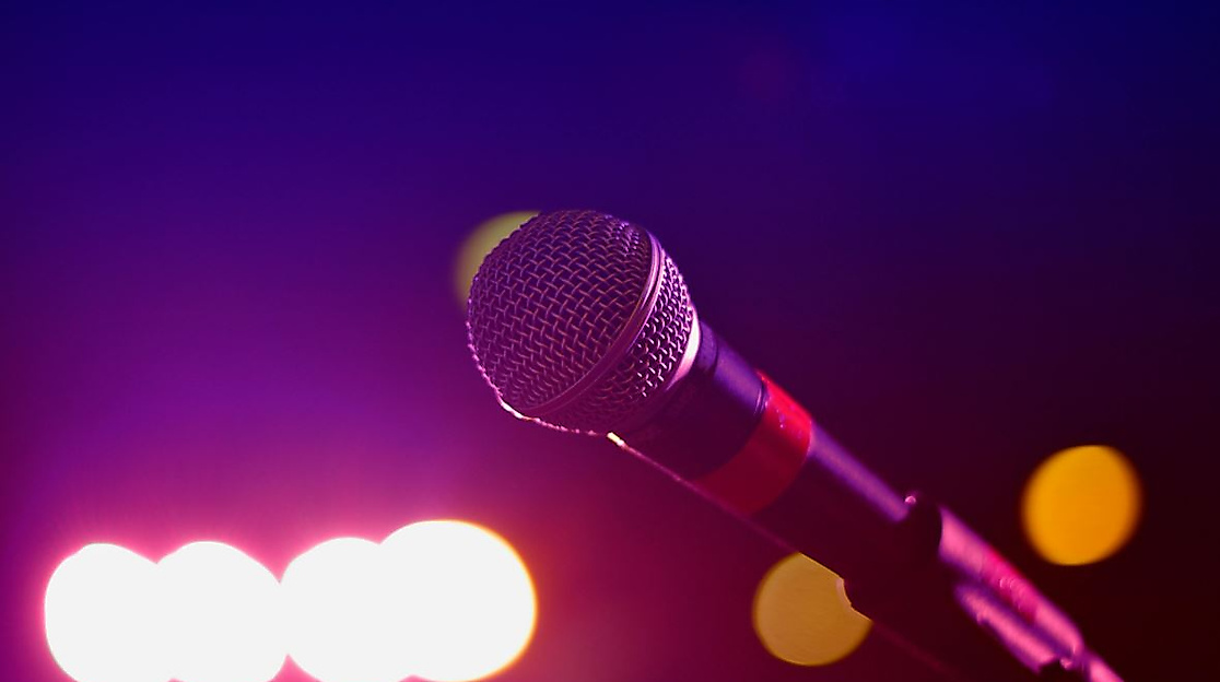26-09-09 Open stage ©pexels