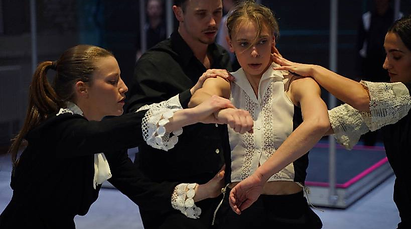 Tanztheaterstück "jeux"
