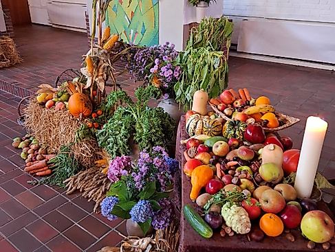 Familiengottesdienst zum Erntedankfest, anschließend Herbstfest