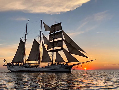 Ostsee in Flammen auf dem Segelschiff