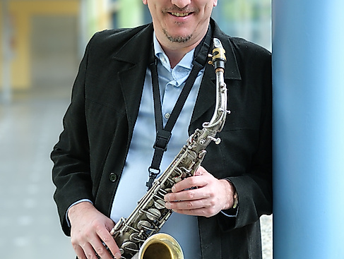 CHRIS HOPKINS & Friends feat. Samantha Wright (GB/clarinet) - Swinging in Summertime - Über den Dächern Hamburgs