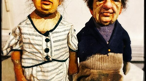 Susi Claus: «Wenn Alles auseinander fällt» & «Einer von Euch sein»