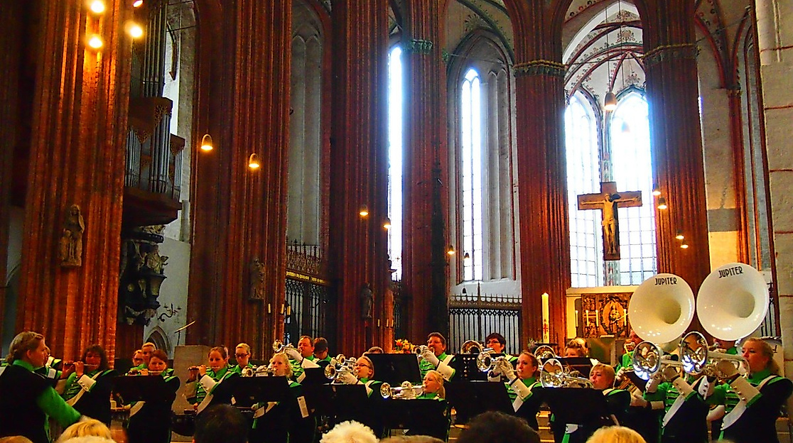 Gottesdienst zum Volks- und Erinnerungsfest