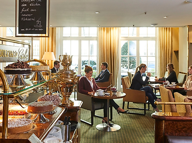 grand-elysee-hamburg_boulevard-cafe_c_grand-elysee