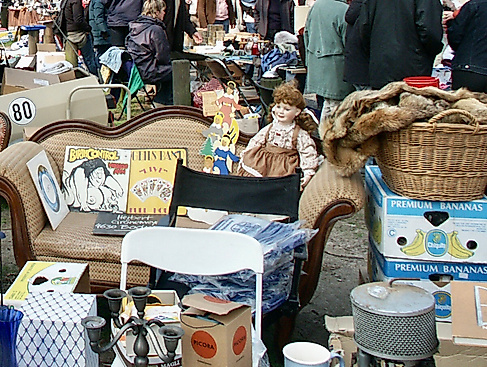 bildflohmarktstand