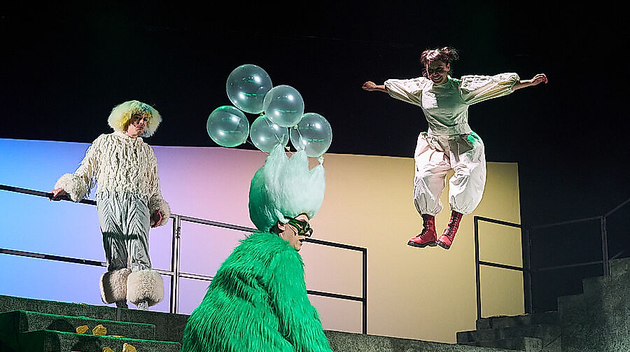 Der Zauberer von Oz
                                - von Ayla Yeginer, nach Lyman Frank Baum