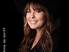 Katie Freudenschuss - One-Woman-Show