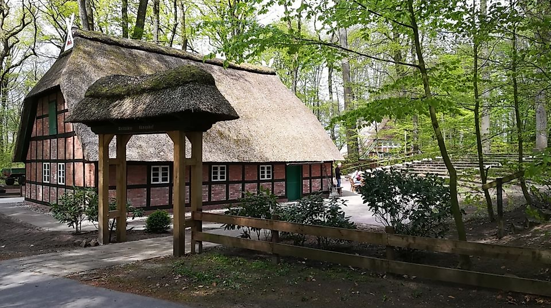 Fierobend in Köenhoff - Niederdeutsche Bühne Sittensen