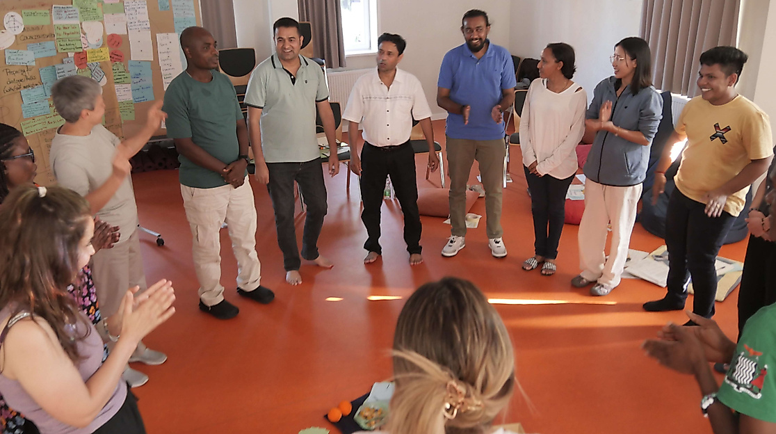 International Training on Nonviolence in the Context of Violent Conflict