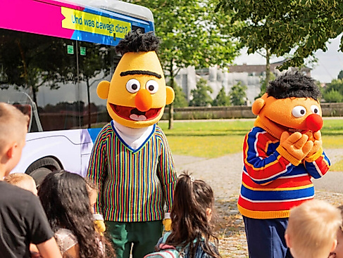 hvv Familientag mit Ernie & Bert Vor MDA