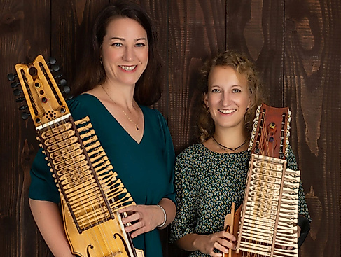 25-06-06 Nykkelharpa Lux aeterna