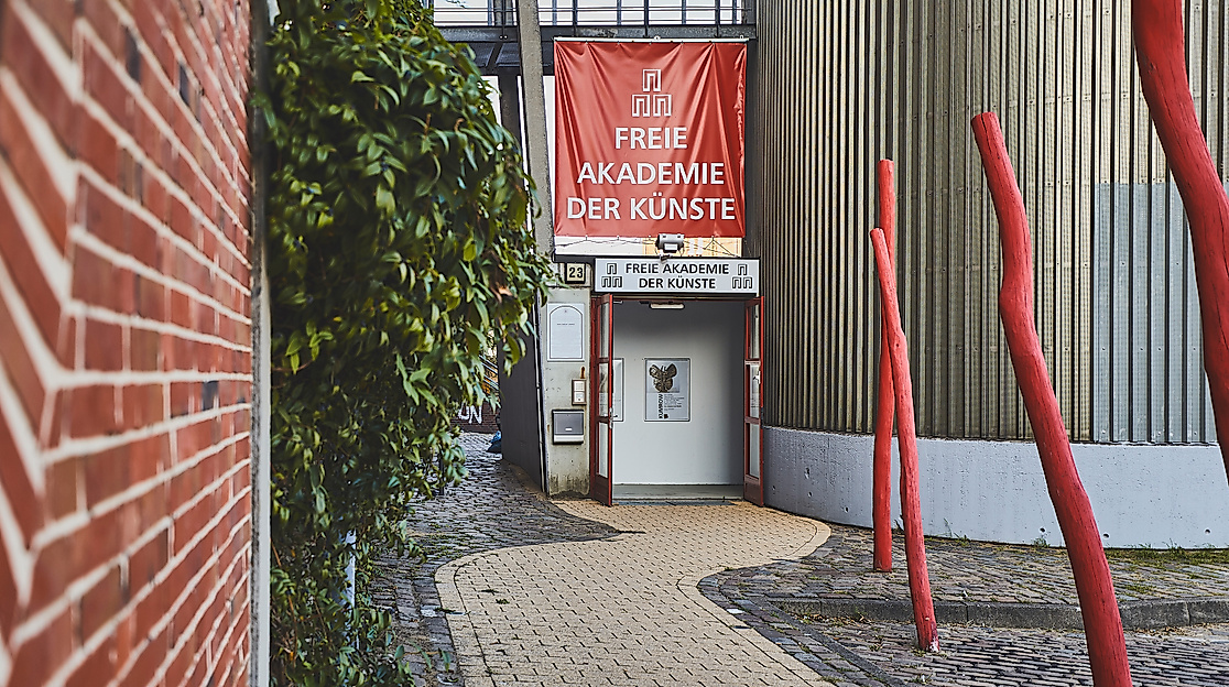 kunstverein-in-hamburg_freie-akademie-der-kuenste_c-2018-thisisjulia-photography-1_1