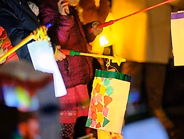 Andacht zu St. Martin mit Kindermusical und Umzug