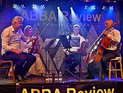 Waterloo - The Abba Show - 4 SWEDES & Streichquartett