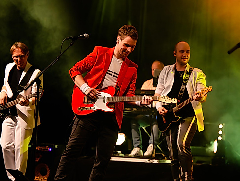 One Night of Dire Straits