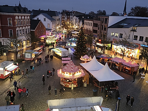 weihnachtsmarkt-von-oben-2022_3