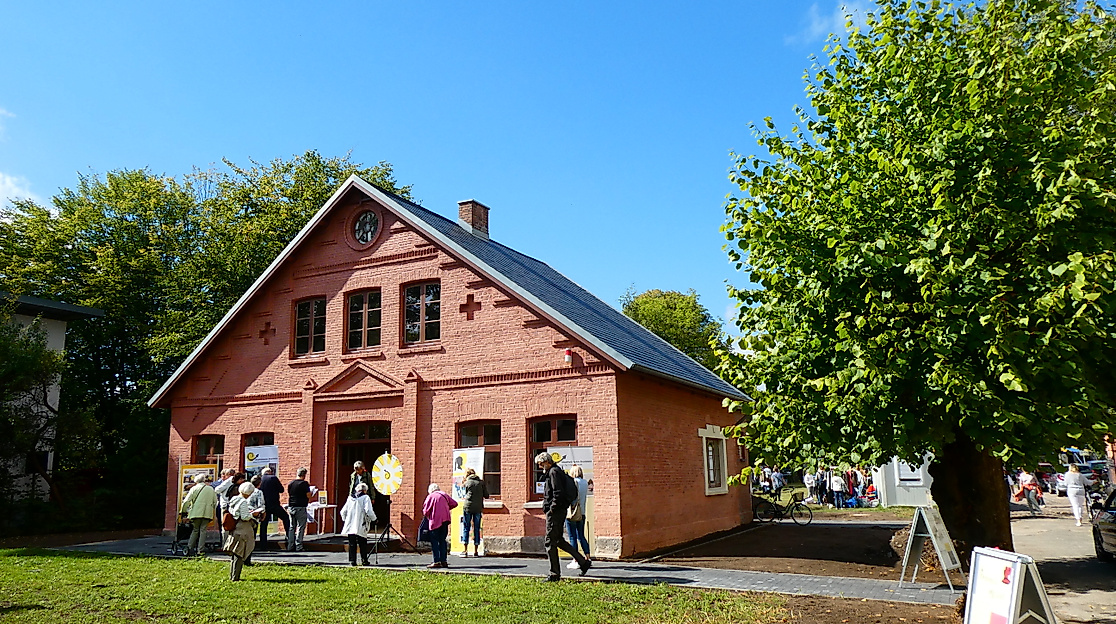 Stadtteilarchiv Bramfeld im denkmalgeschützten Försterhaus