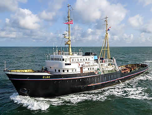 VADB Foto Hochseeschlepper Elbe 17sep2020 (c)-H. Hoffmann DJI_0414