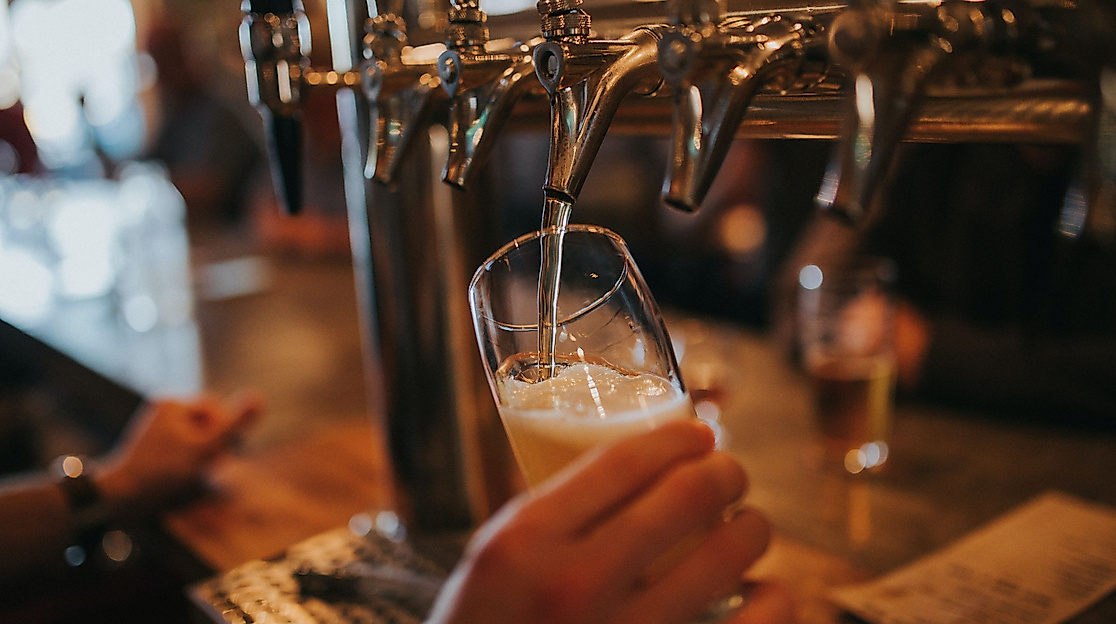 bier-pub_c-amie-johnson-vjxlzqi5tle-unsplash
