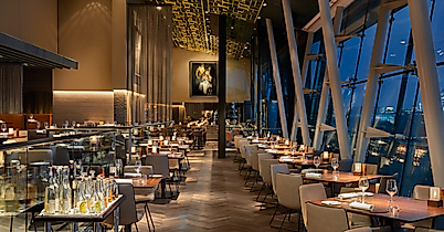 golf-city-paket_hotel-le-meridien_heritage-restaurant-bar_c-le-meridien-2018-marriott-international-inc_03