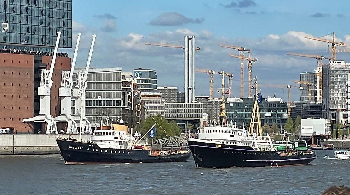 elbe-und-holland-auslaufparade