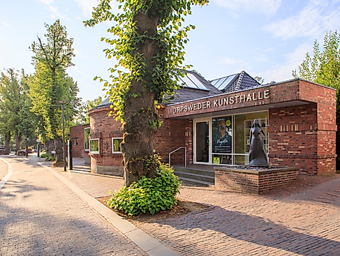 Impuls Paula – zum 150. Geburtstag von Paula Modersohn-Becker. Hautnah. Inès Longevial