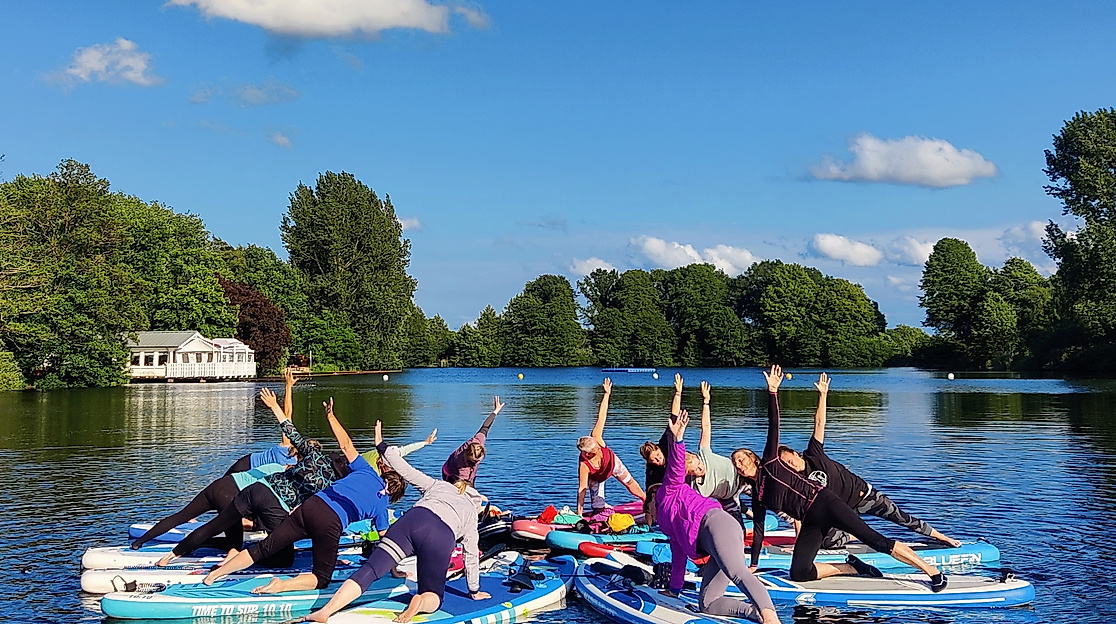 Keine Vorkenntnisse notwendig – weder im SUP noch im Yoga